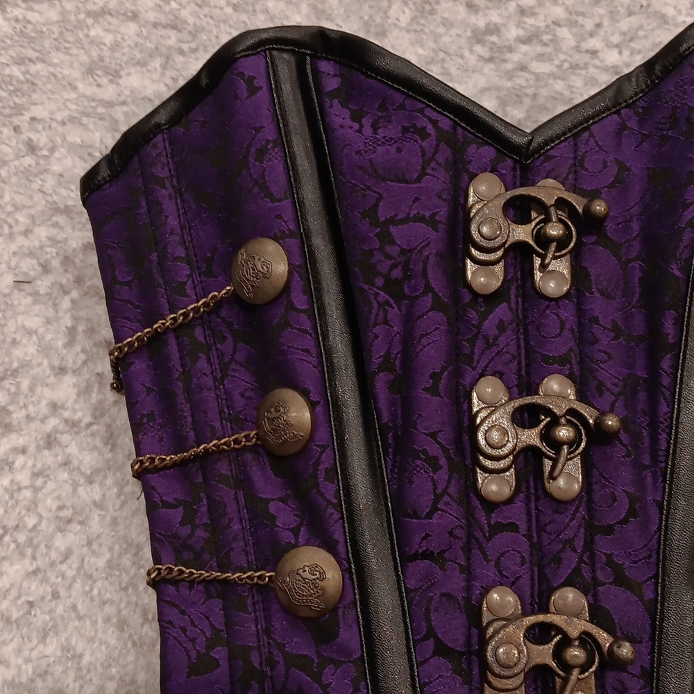 Corset Story Purple Steampunk Corset With Chains - Picture 9 of 16